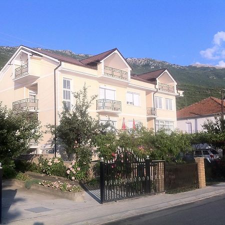 Guest House Lokoski Peštani 외부 사진